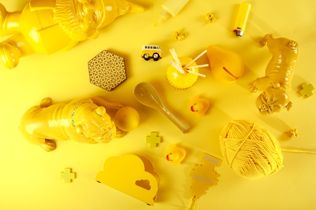 Butter Yellow cultural reference image